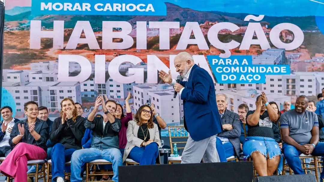 Lula critica interrup&ccedil;&atilde;o de programas sociais anteriores