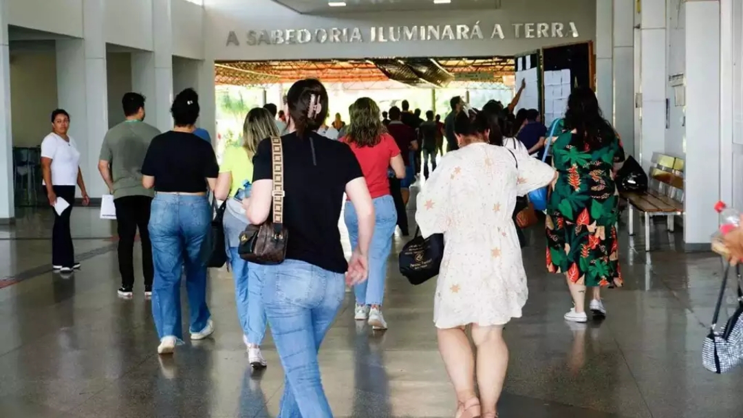 Candidatos que desistiram do `Enem dos Concursos` j&aacute; podem pedir taxa de volta  