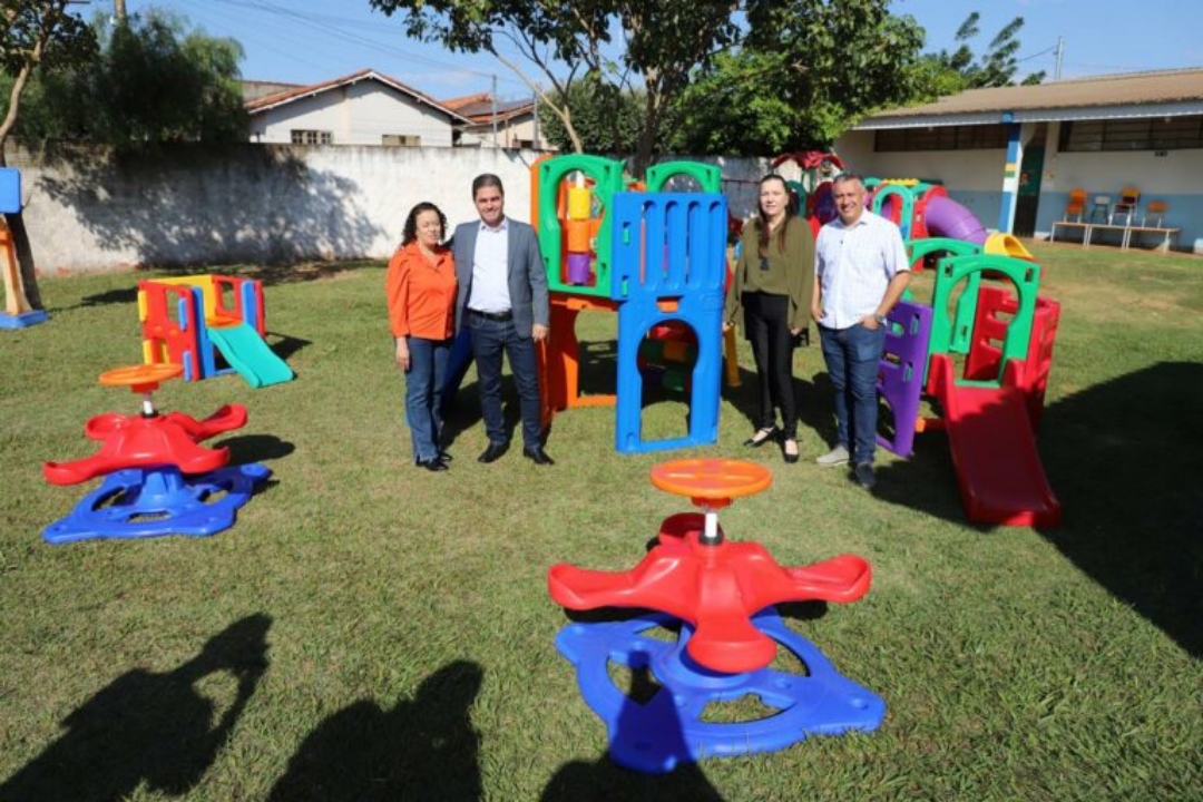 Com R$100 mil em emendas do deputado Gerson, escolas de Maracaju recebem novas brinquedotecas