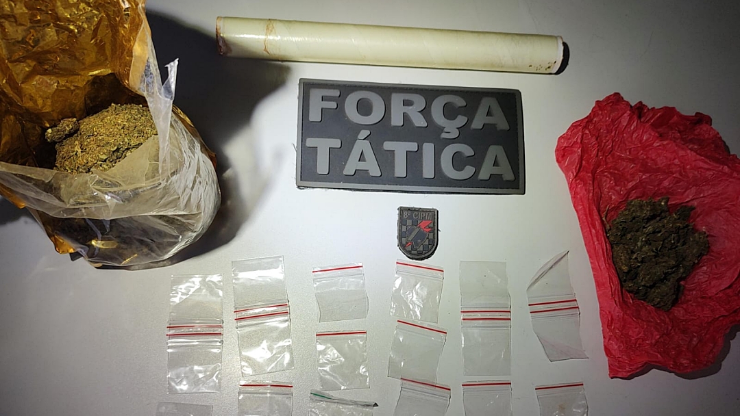 Na captura do autor de atentado, Pol&iacute;cia Militar fecha 2 &quot;bocas de fumo&quot;