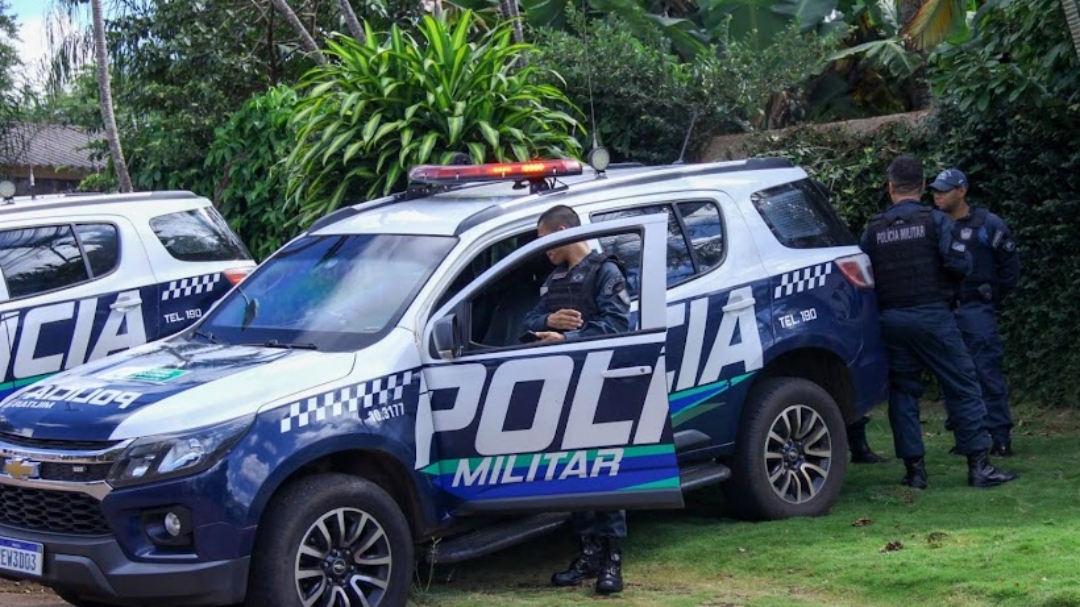 Homem &eacute; encontrado morto depois de jantar com amigo 