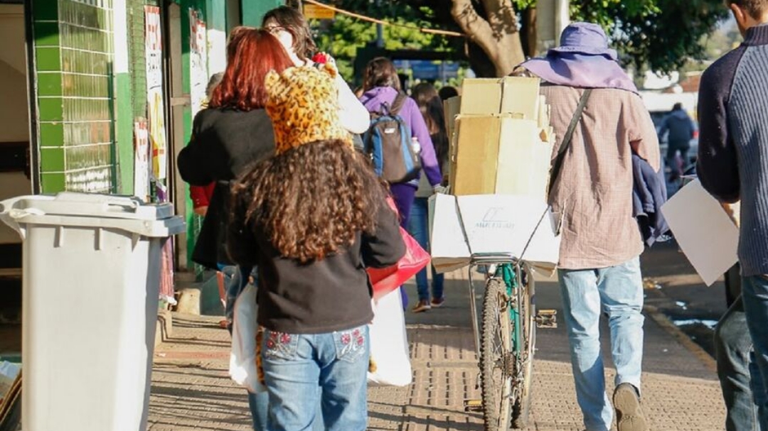 Frente fria a caminho deve interromper estiagem e derrubar temperaturas nesta quinta em MS