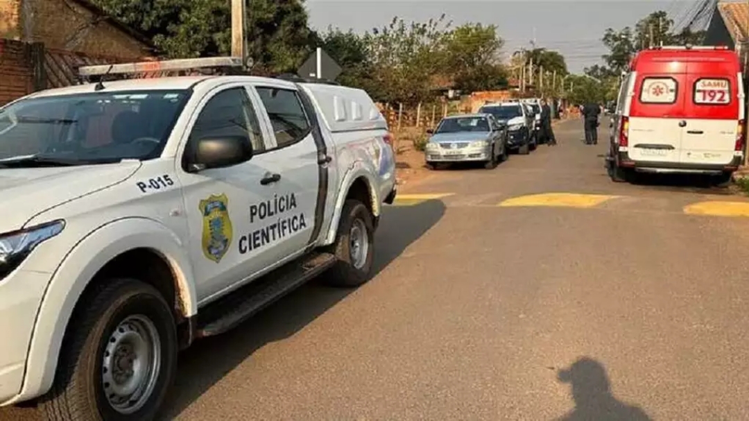 Rec&eacute;m-nascido &eacute; encontrado morto dentro de guarda-roupa