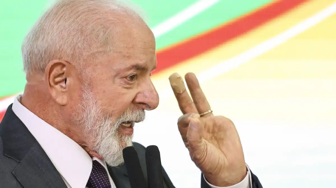 Lula assina MP que amplia n&uacute;mero de cidades ga&uacute;chas aptas a receber Aux&iacute;lio Reconstru&ccedil;&atilde;o