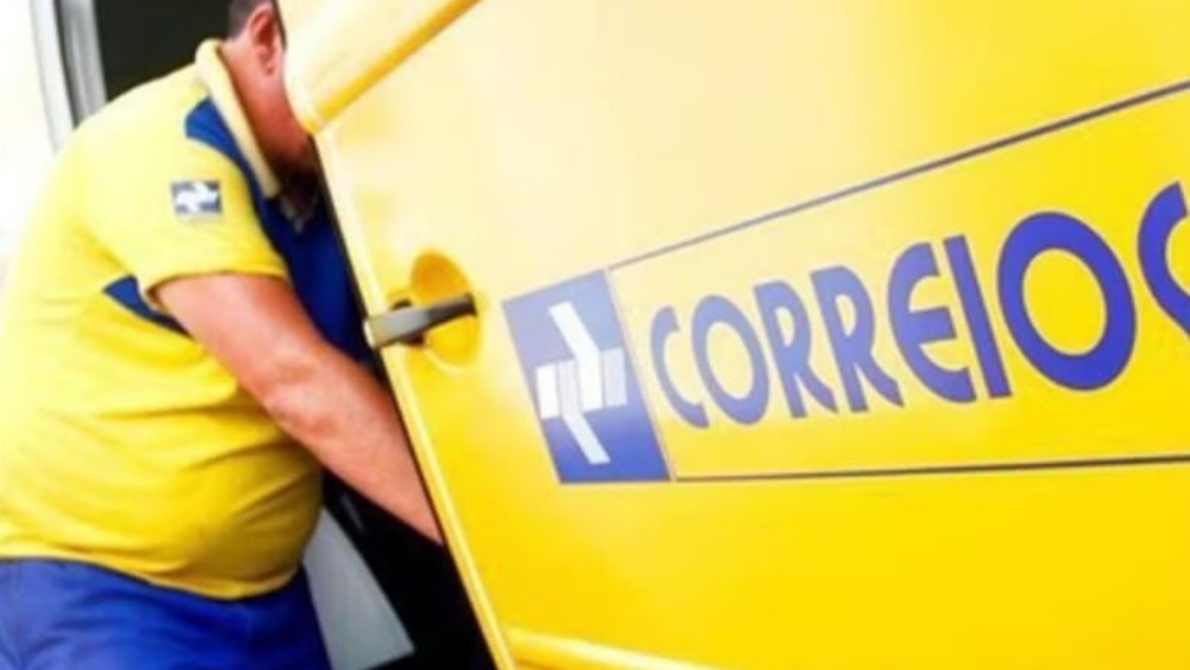 Correios abrem inscri&ccedil;&otilde;es em concurso com sal&aacute;rios de R$ 6,8 mil