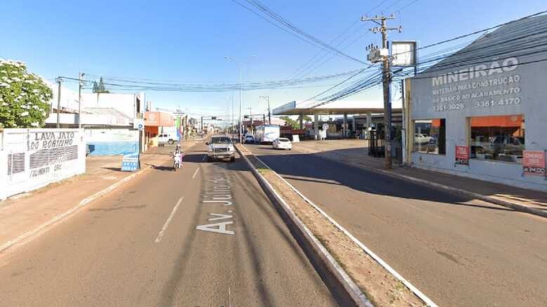 Homem &eacute; golpeado com tijolo e fica em estado grave 