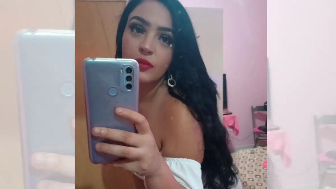 M&atilde;e &eacute; presa ap&oacute;s matar filho e postar nas redes sociais: &ldquo;mandem viatura&rdquo;