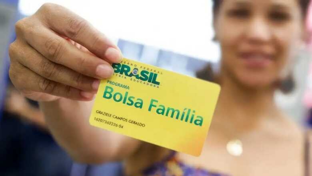 Senado discute pagamento em dobro do Bolsa Fam&iacute;lia e outras propostas