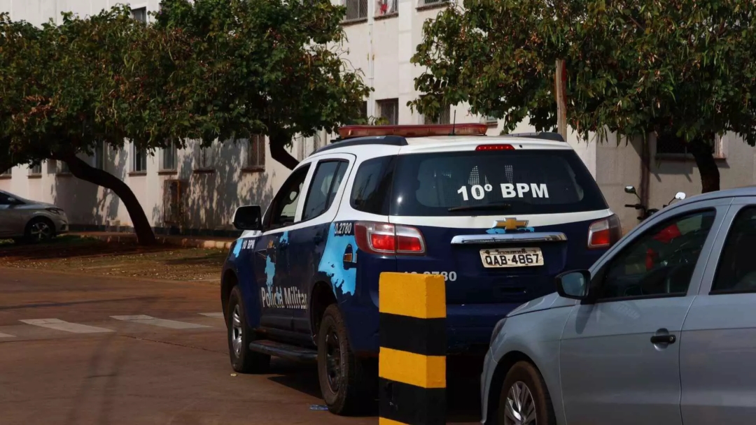 Sargento da PM é encontrado morto dentro de casa