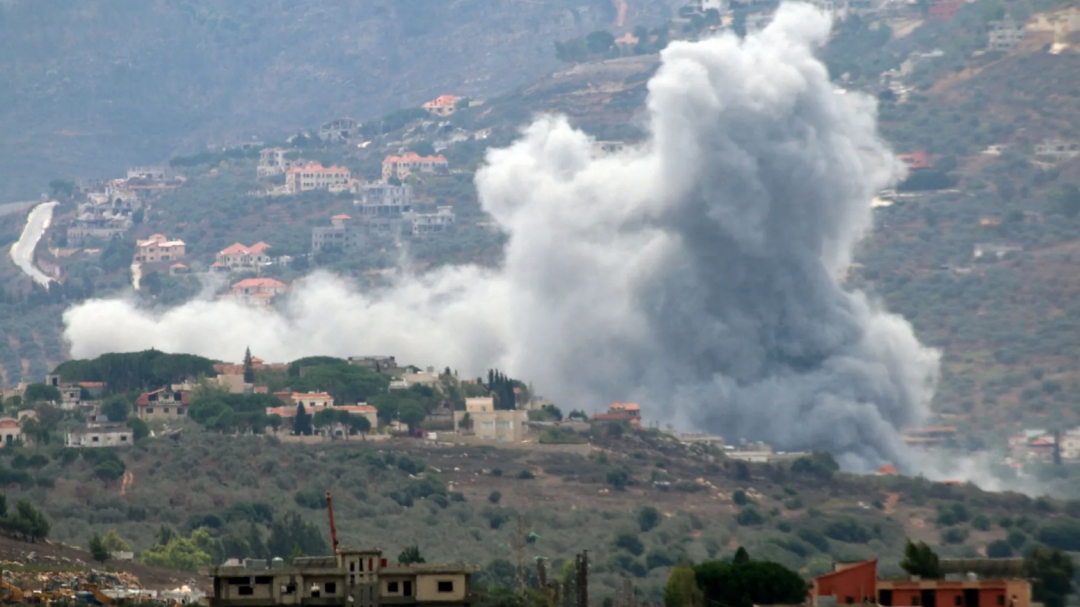 Ex&eacute;rcito de Israel ataca alvos do Hezbollah um dia ap&oacute;s bombardeio em Beirute