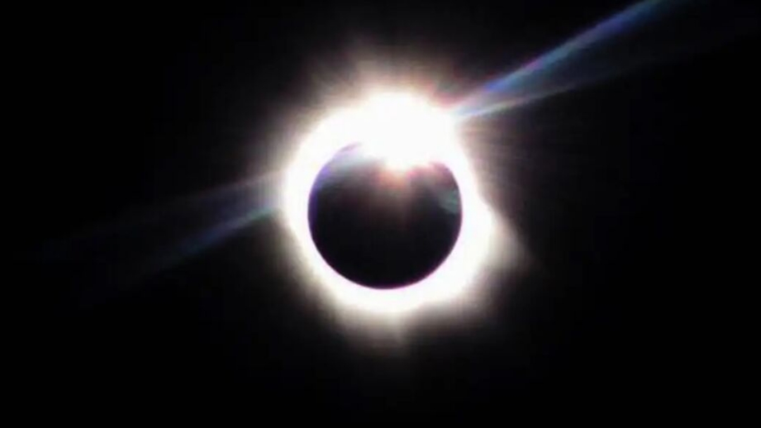 Eclipse solar acontece hoje &agrave; tarde; veja hor&aacute;rio 