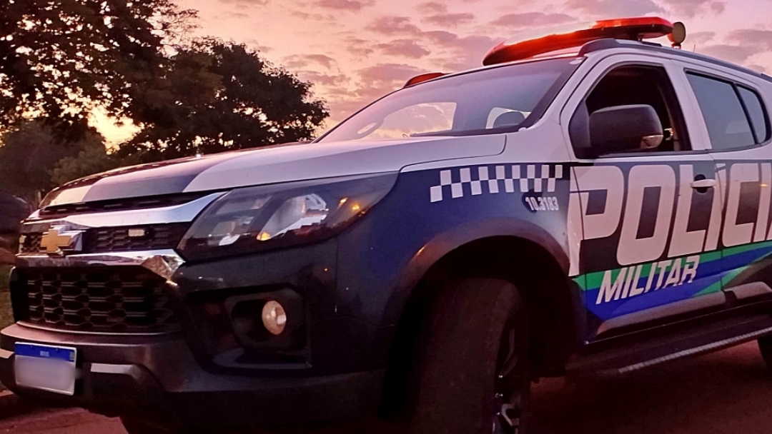 M&atilde;e mobiliza vizinhos para agredir homem que teria abusado da filha de 12 anos 