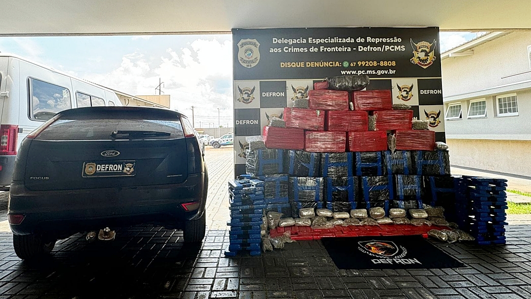 Pol&iacute;cia apreende mais de 721 kg de maconha na rotat&oacute;ria da BR-060/MS-162