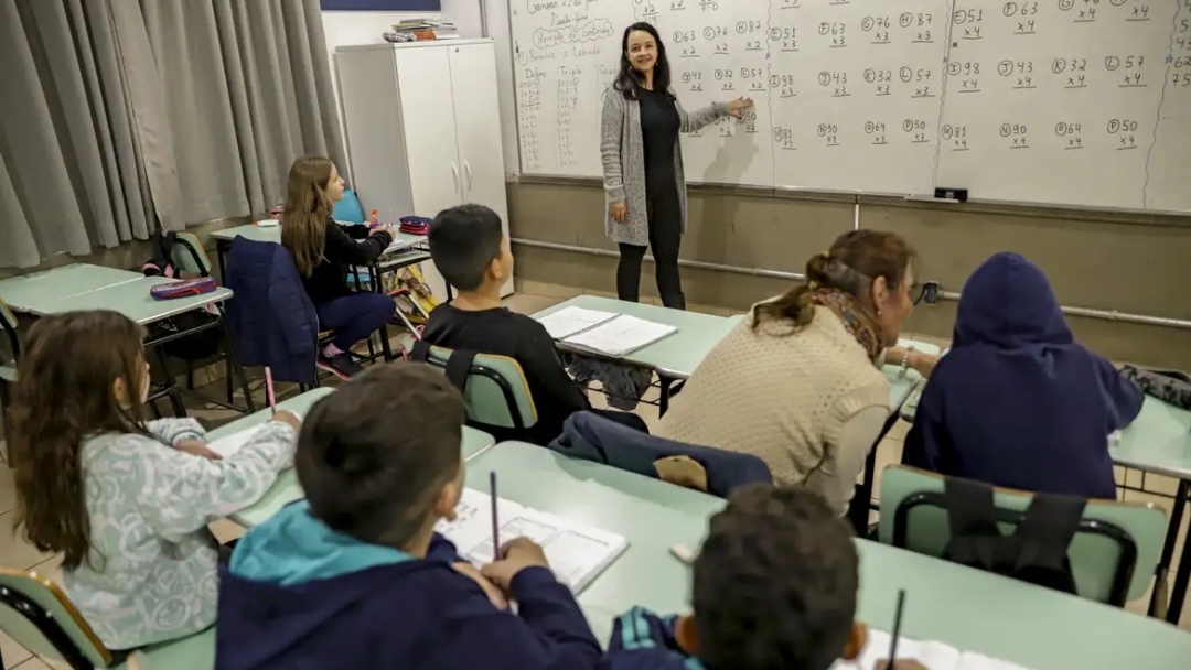 P&eacute;-de-Meia: pagamento a estudantes come&ccedil;a nesta segunda-feira