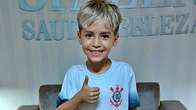 Guilherme ao completar 8 anos, sonha em ser jogador de futebol