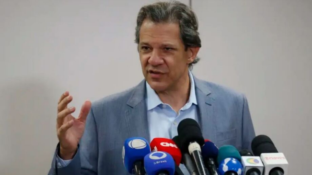 Haddad: &quot;C&acirc;mbio &eacute; flutuante e d&oacute;lar vai se acomodar&quot;