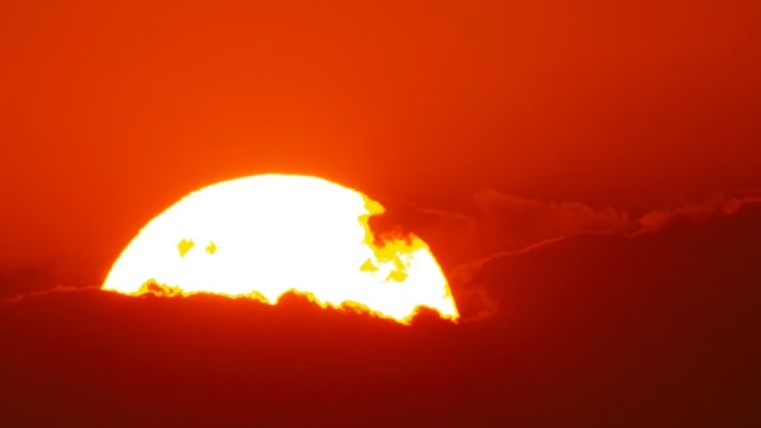 &lsquo;Bola de calor&rsquo;: Fen&ocirc;meno meteorol&oacute;gico favorece calor extremo acima de 40&deg;C 