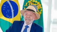 Lula sanciona lei que restringe uso de celular em escolas