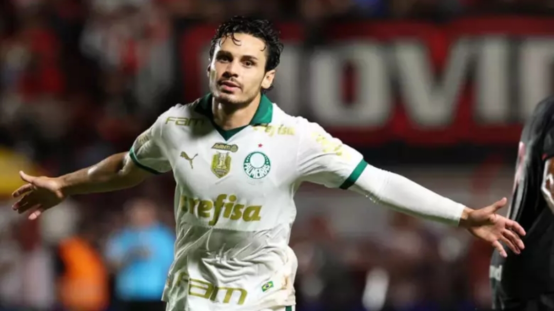 Clássico paulista: Santos e Palmeiras medem forças em campo nesta noite