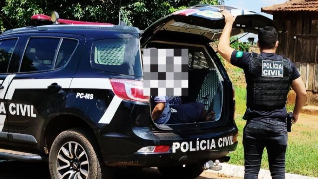 Homem &eacute; preso em flagrante ap&oacute;s amea&ccedil;ar mulher enquanto ela registrava boletim de ocorr&ecirc;ncia