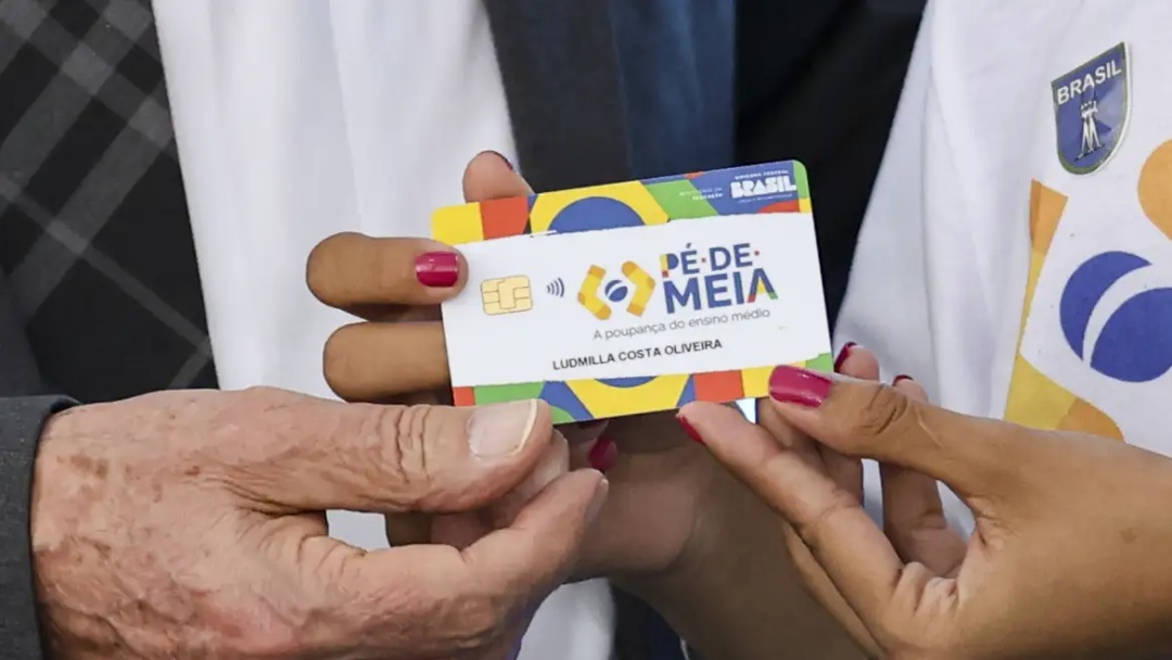Saiba quem tem direito ao Pé-de-Meia
