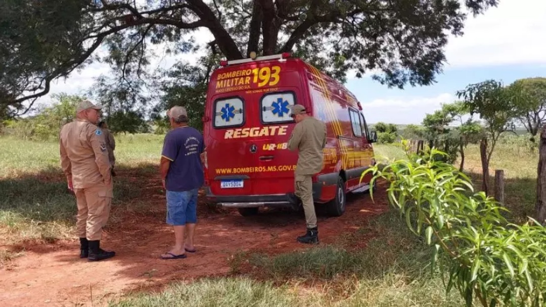 Homem com tatuagem nas costas &eacute; encontrado morto em fazenda 