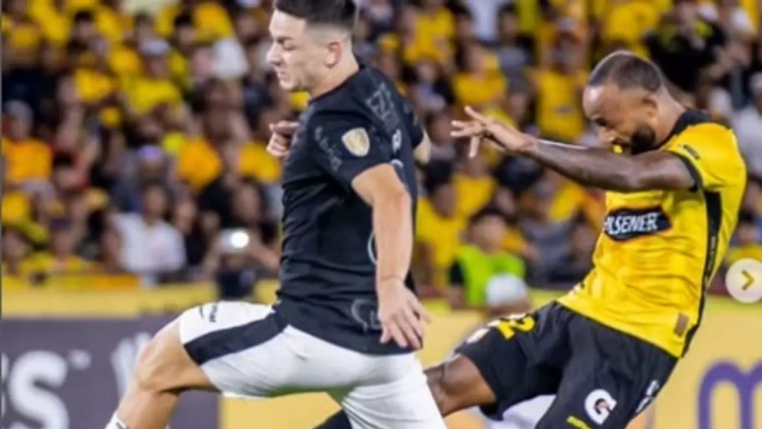 Corinthians só assiste ao Barcelona, perde de 3 e flerta com eliminação na Libertadores
