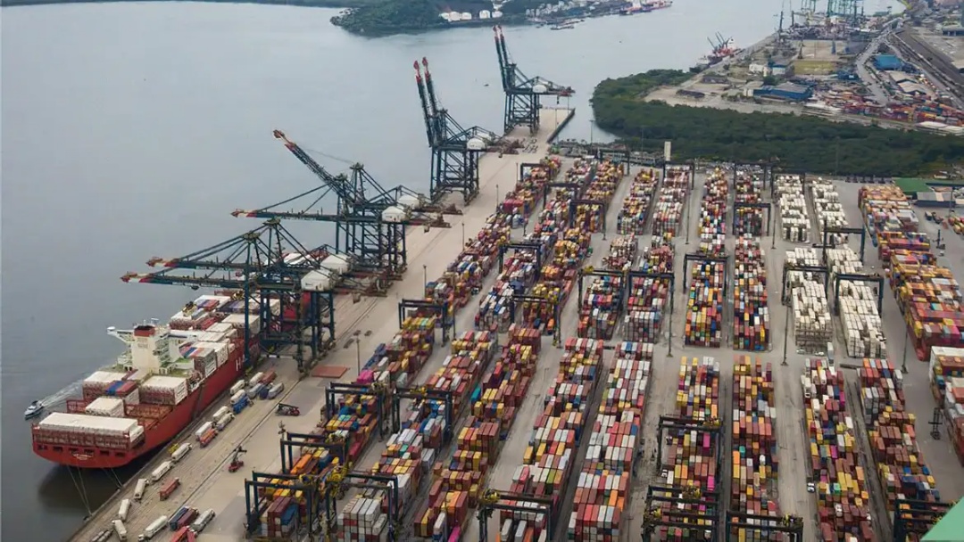 Economia brasileira cresce 3,4% em 2024, maior alta desde 2021