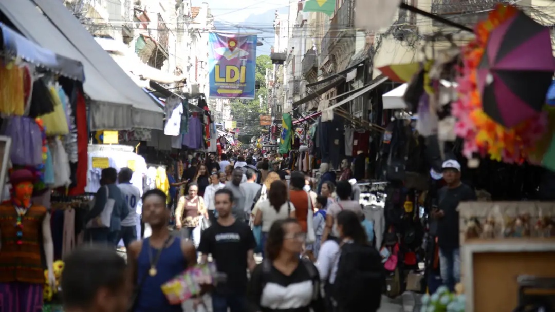 Economia brasileira cresceu 0,3% de dezembro para janeiro, estima FGV