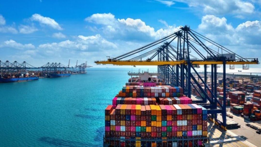 China fala em &#039;intimida&ccedil;&atilde;o&#039; dos EUA e diz que &#039;lutar&aacute; at&eacute; o fim&#039;   