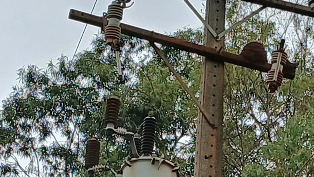 Moradores de travess&atilde;o no Eldorado sem energia el&eacute;trica desde 6&ordf;-feira