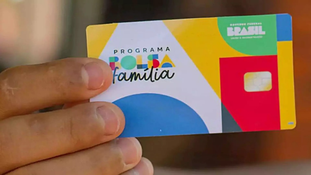 Beneficiários com NIS final 7 recebem parcela de abril