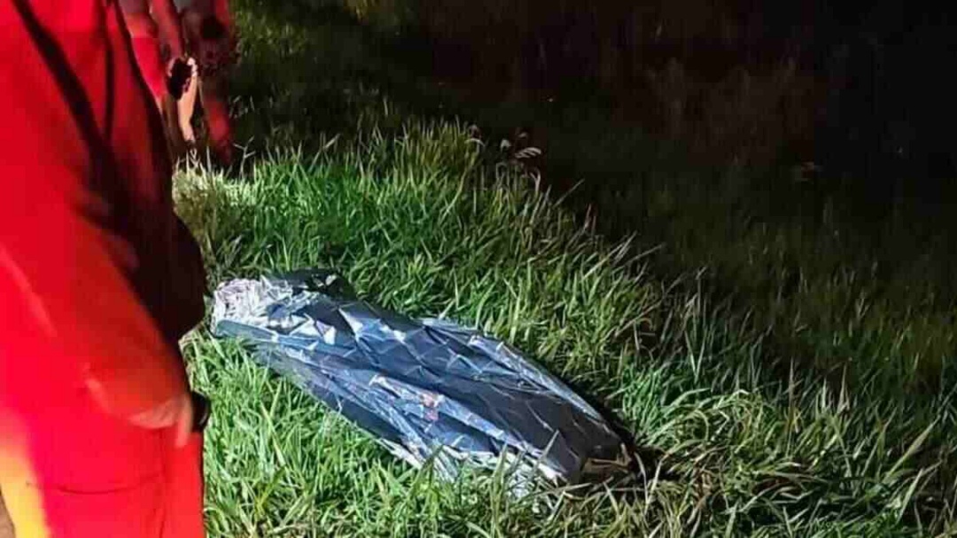 Idoso de 63 anos morre na BR-463 atropelado e motorista foge