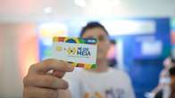 Estudantes de setembro e outubro recebem P&eacute;-de-Meia 