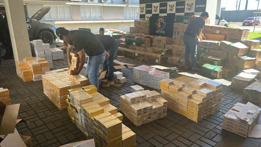 Caminhão frigorífico descoberto na BR-163 escondia mais de R$ 10 milhões em produtos eletrônicos