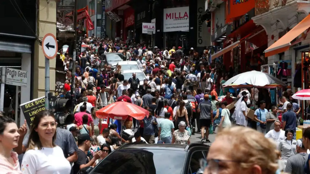Brasil sobe cinco posições no ranking do IDH e está na 84ª