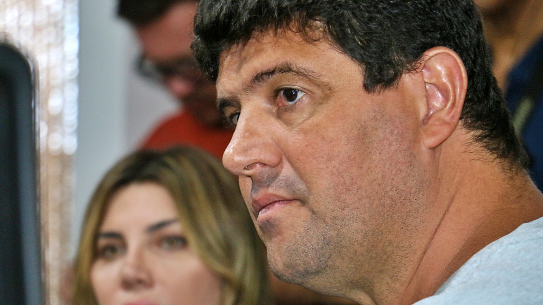 Servidores cobram do prefeito reajuste e defini&ccedil;&atilde;o do novo plano de cargos