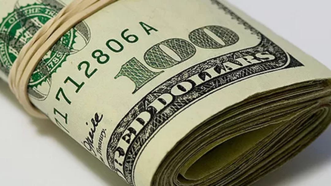 Cotação da moeda cai na abertura desta terça-feira