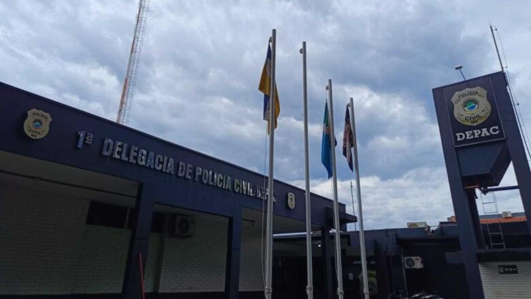 Mulher é espancada pelo marido e agressor acaba preso em flagrante