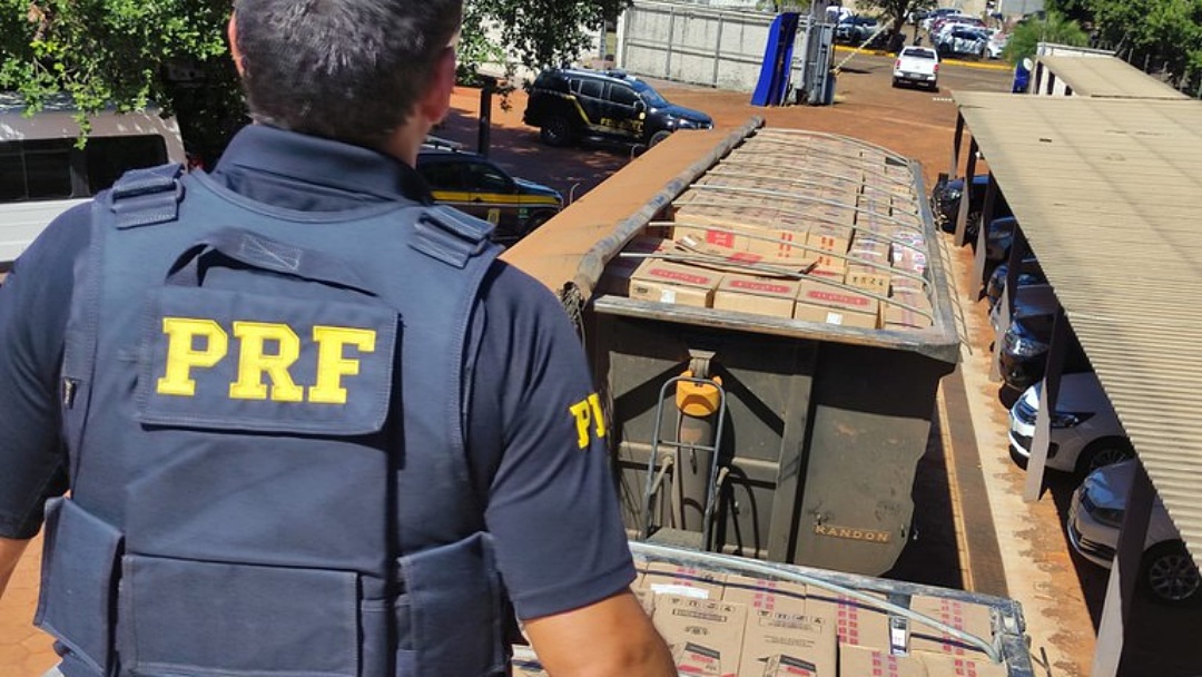 Pol&iacute;cia Federal apreende na BR-060, em comboio, 217 kg de coca&iacute;na