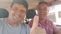 Inusitado: Prefeito pega carona em carro de som do humorista Ricardo Corneta