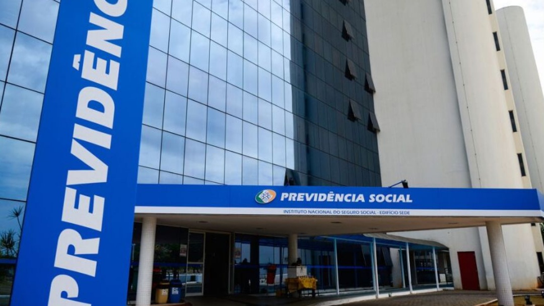 INSS come&ccedil;a a restituir R$ 292 milh&otilde;es em descontos indevidos a aposentados 