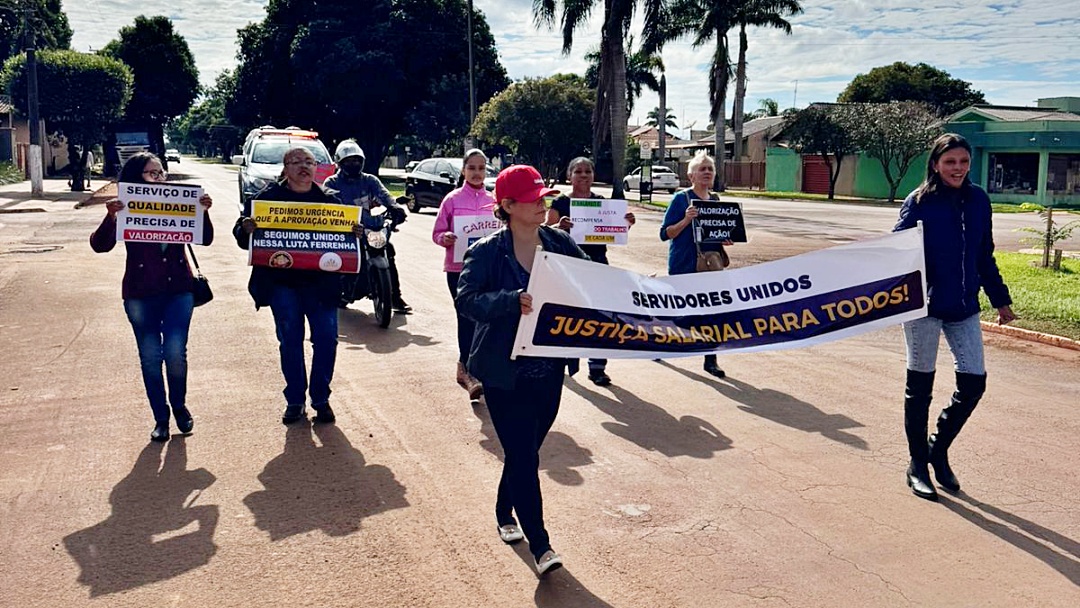 Prefeitura n&atilde;o apresenta projeto dos servidores e alega que ainda espera impacto financeiro