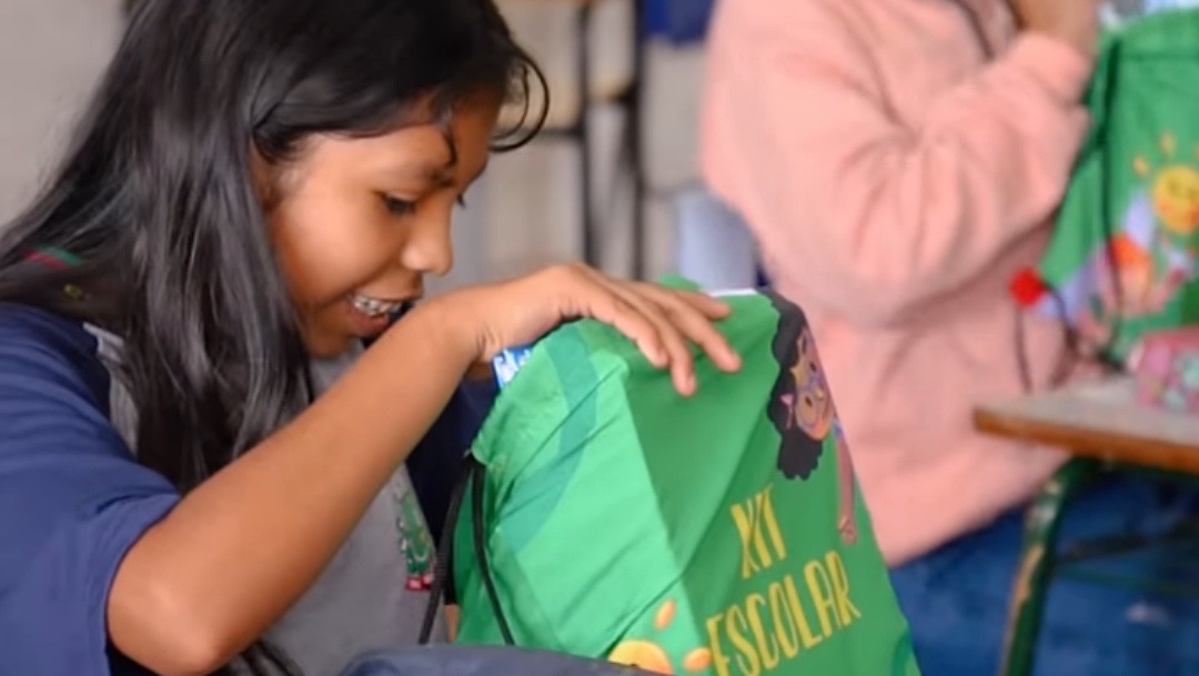 Prefeitura abandona ideia de cart&atilde;o e compra R$ 924,3 mil em material escolar por dispensa de licita&ccedil;&atilde;o