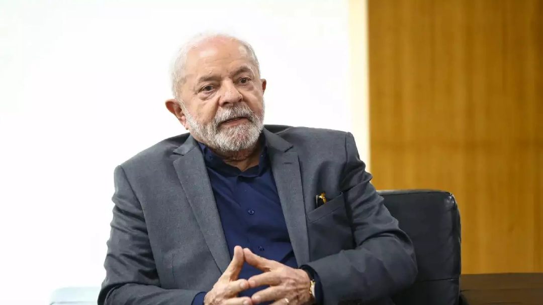Dois em cada tr&ecirc;s brasileiros defendem que Lula n&atilde;o concorra em 2026, aponta Genial/Quaest