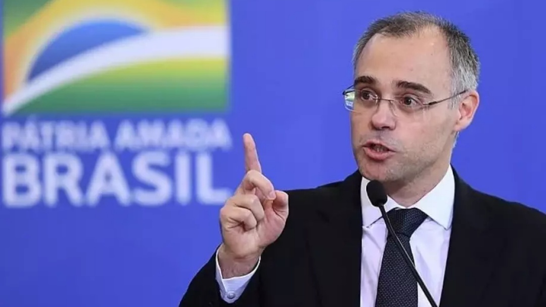 Pedido de vista, condena&ccedil;&atilde;o de desembargador pode prescrever  