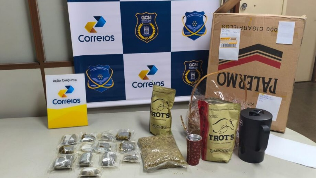 Polícia apreende maconha escondida em erva de tereré enviada pelos Correios na capital