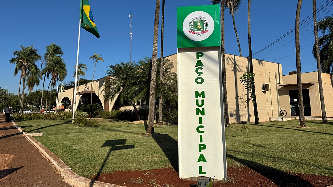 Prefeitura de Sidrolândia usa decreto de emergência para contratar R$ 26,4 milhões sem licitação