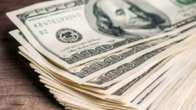 D&oacute;lar recua a R$ 5,50 e Ibovespa sobe em semana de Copom e tens&otilde;es geopol&iacute;ticas