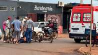 Ciclista fica ferido ap&oacute;s ser atropelado por t&aacute;xi na Rua Matogrosso